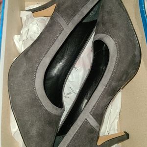 Kelly & Katie Grey size 10 heels